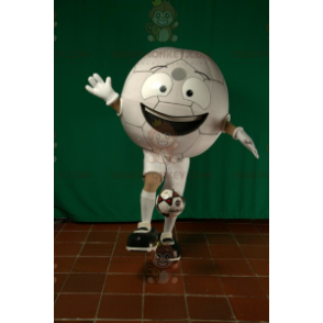 Fantasia de mascote gigante de bola de futebol branca