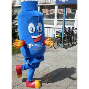 Kostým maskota BIGGYMONKEY™ s úsměvem a modrým kanystrem na