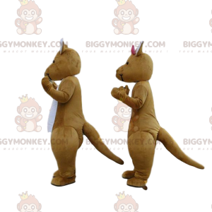 BIGGYMONKEY™s maskot av bruna och vita kängurur, ett par