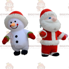 2 costumi gonfiabili, un pupazzo di neve e un Babbo Natale -
