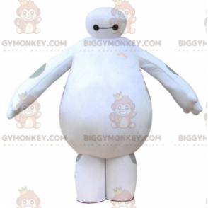 Disguise of Baymax, white robot in "The new heroes" –
