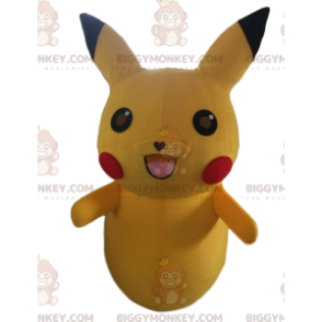 Verkleidung von Pikachu, berühmter gelber Charakter von Pokemon