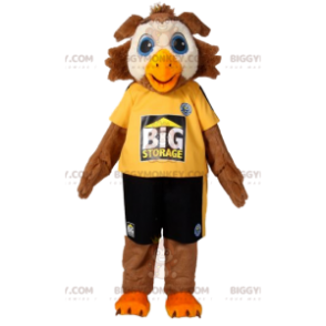 Brown Eagle BIGGYMONKEY™ Maskottchen-Kostüm in Sportbekleidung.