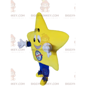 Fantasia de mascote estrela amarela muito sorridente