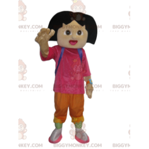 Doras BIGGYMONKEY™ maskotdräkt med hennes roliga lila ryggsäck