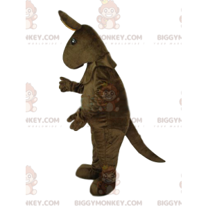 Ruskea kenguru BIGGYMONKEY™ maskottiasu. Kenguru-asu -