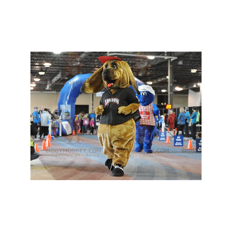 BIGGYMONKEY™ Ruskea Basset Hound Dog Mascot -asu urheiluasuissa