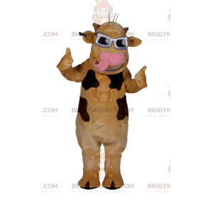 Ruskea lehmä BIGGYMONKEY™ maskottiasu harmailla aurinkolaseilla