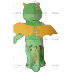 Roztomilý a barevný kostým maskota malého zeleného a žlutého