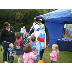 Costume da mascotte pinguino pinguino bianco e nero