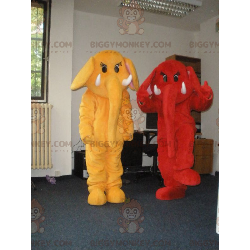 2 elefanti mascotte di BIGGYMONKEY™ uno rosso e uno giallo -