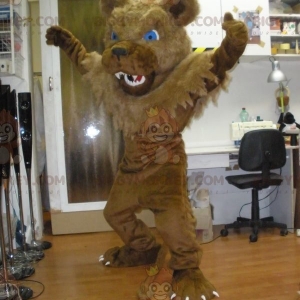 BiggyMonkey mascot: Yellow and brown tiger lion mascot. Discover @biggymonkey_mascots - Link : https://bit.ly/3linbWk - BIGGYMONKEY_05467 #mascot #event #costume #biggymonkey #marketing #customized #and #tiger #brown #yellow #costume #lion #custom